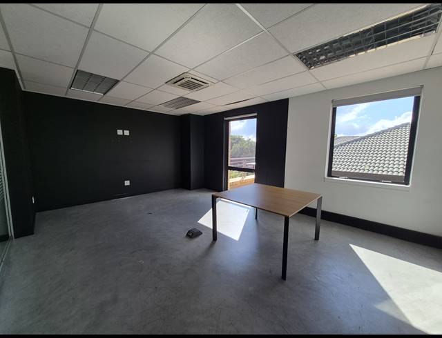 520M² OFFICE TO LET IN SANDTON CENTRAL